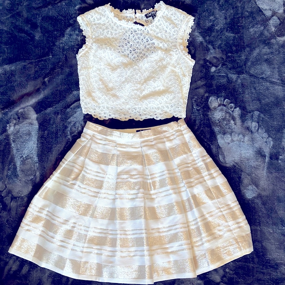Cream/gold lace top & skirt